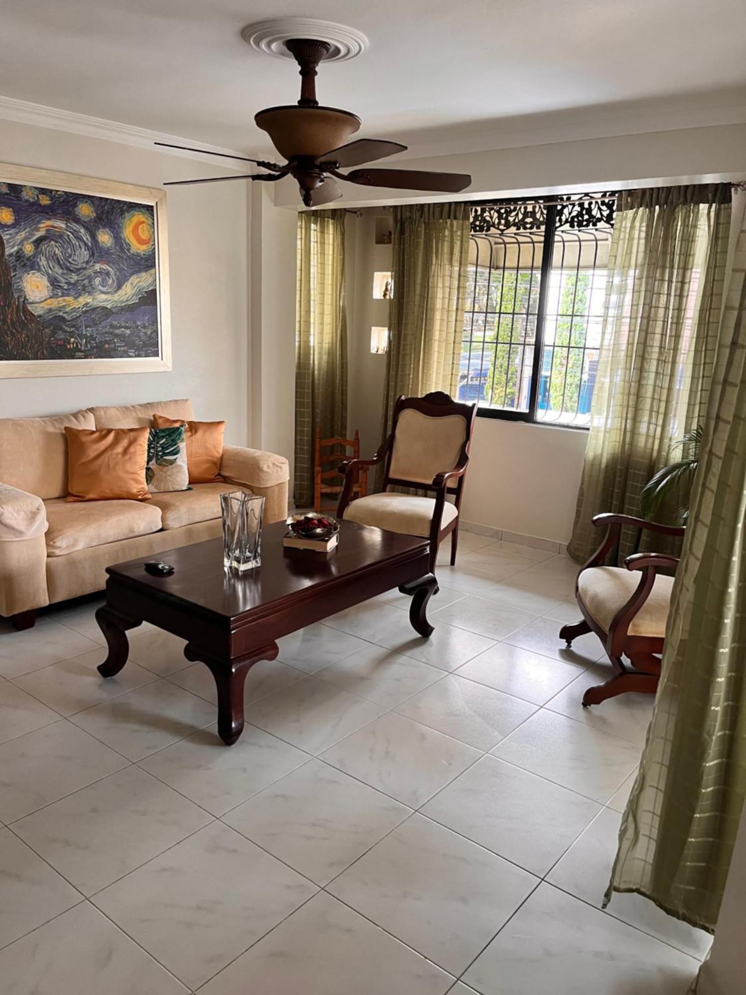 Apartamento Amueblado En Villa Olga Santiago De Los Caballeros Luaran gambar